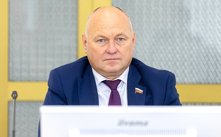 Алексей Кондратенко