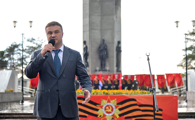 Дмитрий Перминов принял участие в военно-патриотической акции в Омской области «А завтра была война»