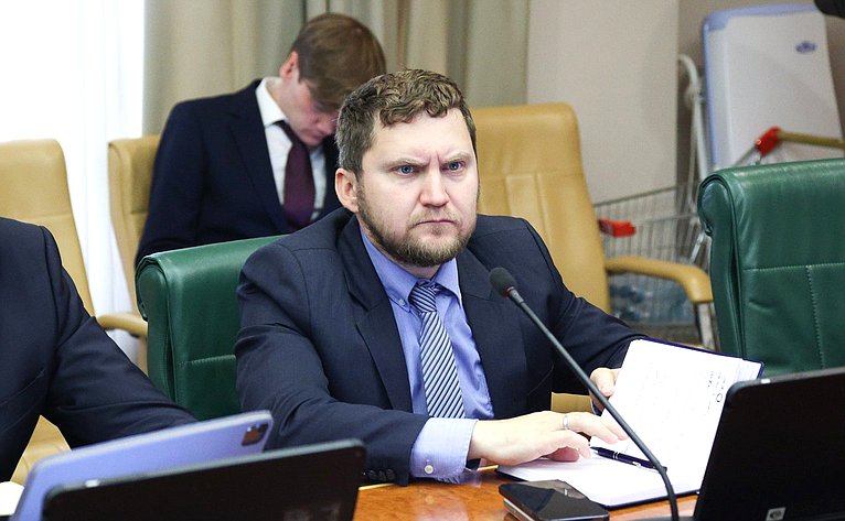 Заседание Комитета Совета Федерации по экономической политике на тему «О мерах по обеспечению безопасности воздушных перевозок на территории РФ»