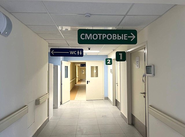 Анатолий Артамонов проверил ход строительства социальных объектов в Кисловодске