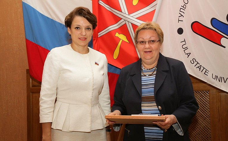 Юлия Вепринцева приняла участие в пятых Легасовских встречах-чтениях в Туле