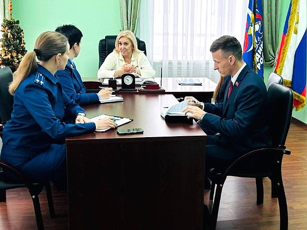 Светлана Кириллова провела рабочую встречу с руководством регионального штаба движения «Юнармия»