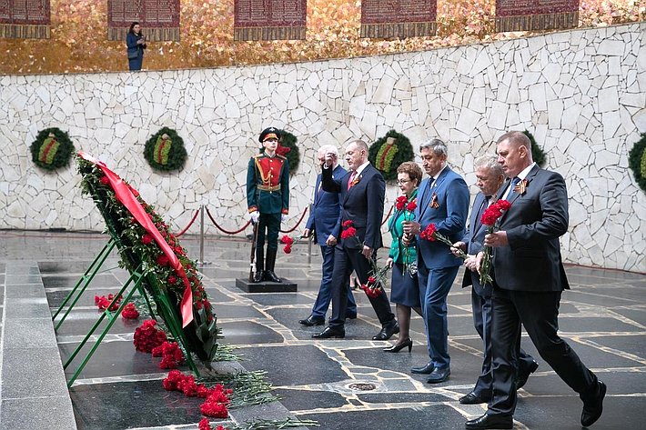 Николай Семисотов принял участие в торжественных мероприятиях, посвященных 76-й годовщине Победы в Великой Отечественной войне