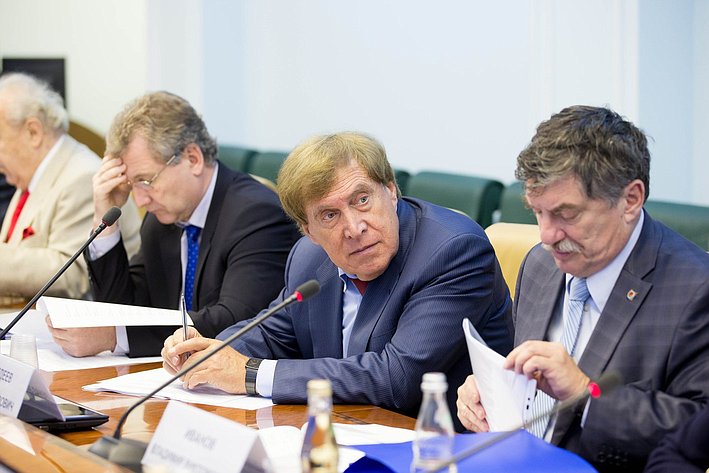 Заседание рабочей группы по осуществлению мониторинга практики применения федерального закона о РАН