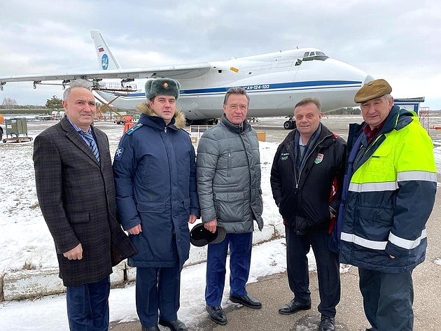 Сергей Рябухин в ходе рабочей поездки в регион посетил Военно-транспортный авиационный полк