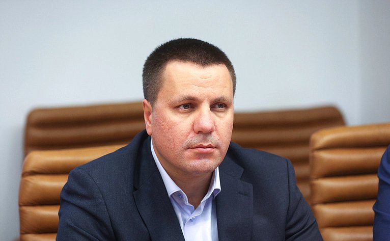 Круглый стол Комитета СФ по экономической политике на тему «Технологическое лидерство в нефтегазовом секторе»