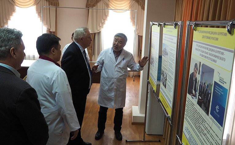 Вячеслав Наговицын в ходе региональной недели посетил Центр восточной медицины (ЦВМ) в Улан-Удэ