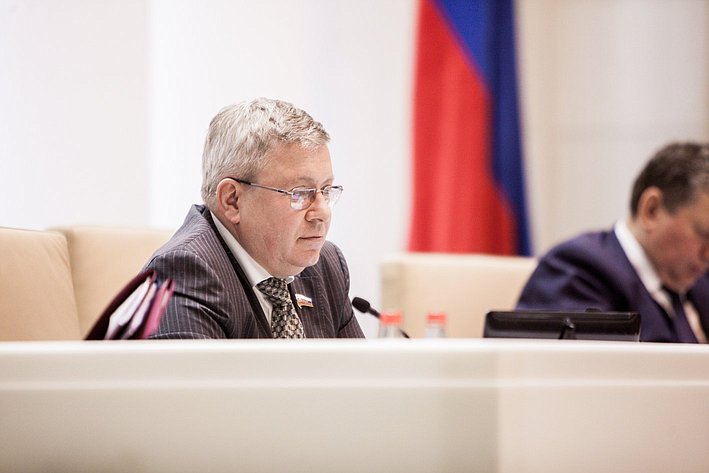 Александр Торшин на 358 заседании Совета Федерации