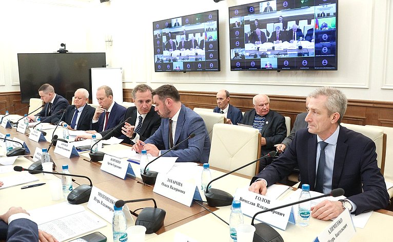 Круглый стол Комитета Совета Федерации по аграрно-продовольственной политике и природопользованию «Проблемы и перспективы развития мелиоративного комплекса Российской Федерации: законодательный аспект»