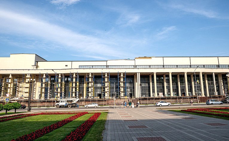 В ходе рабочей поездки Валентина Матвиенко посетила Конгресс-центр «Россия»