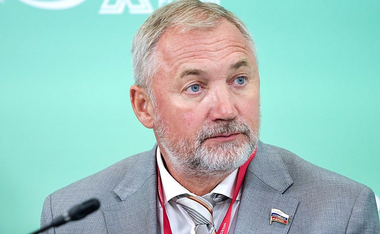 Константин Басюк