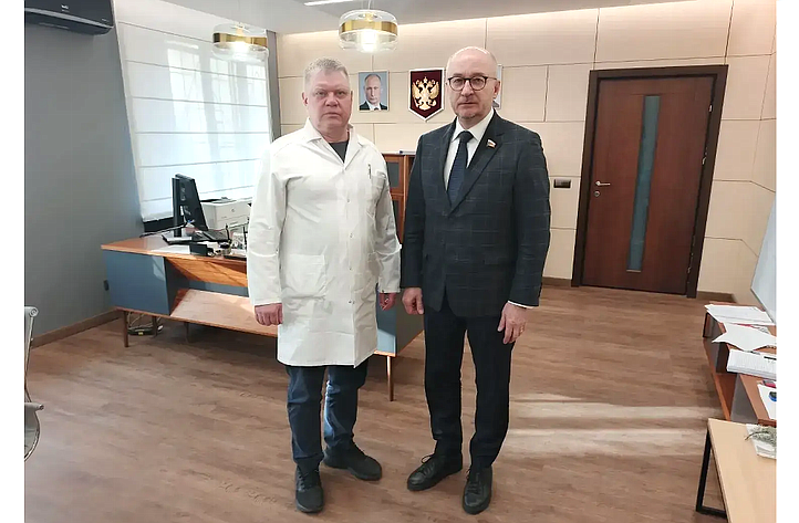 Олег Цепкин ознакомился с высокими технологиями и перспективами развития Челябинского онкоцентра