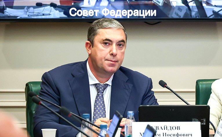 Заседание Комитета Совета Федерации по аграрно-продовольственной политике и природопользованию