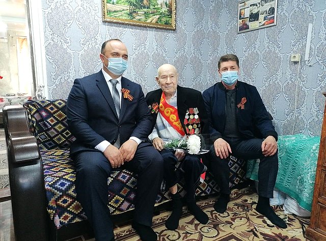Андрей Шевченко принял участие в торжественных мероприятиях в Оренбургской области в ознаменование 77-й годовщины Победы в Великой Отечественной войне