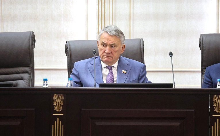 Юрий Воробьев
