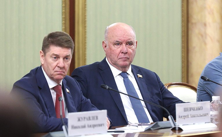 Григорий Карасин