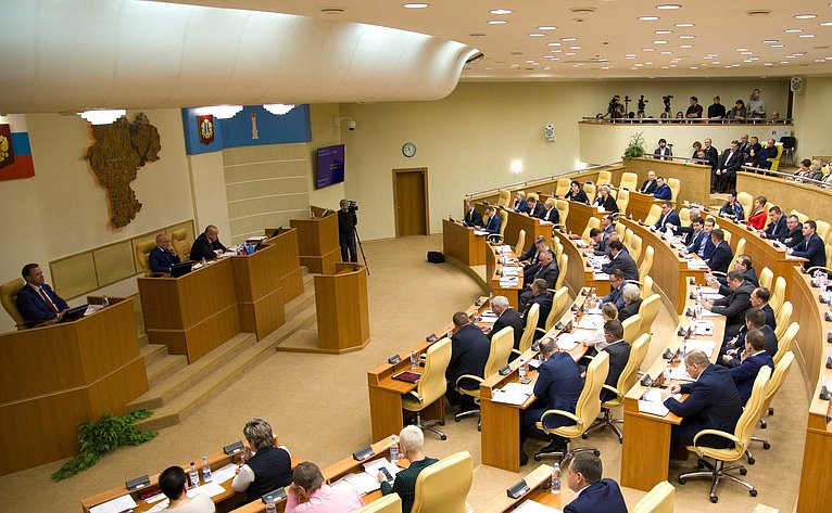 Сергей Рябухин принял участие в 20-м заседании Законодательного Собрания Ульяновской области шестого созыва
