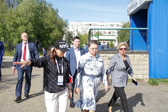 Елена Шумилова в рамках работы в регионе проинспектировала два объекта городской инфраструктуры в г. Усинске
