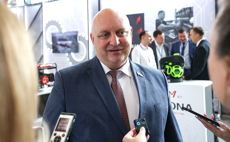 Юрий Воробьев и Сергей Хоменко приняли участие в церемонии подписания соглашений, направленных на расширение сотрудничества России и Беларуси