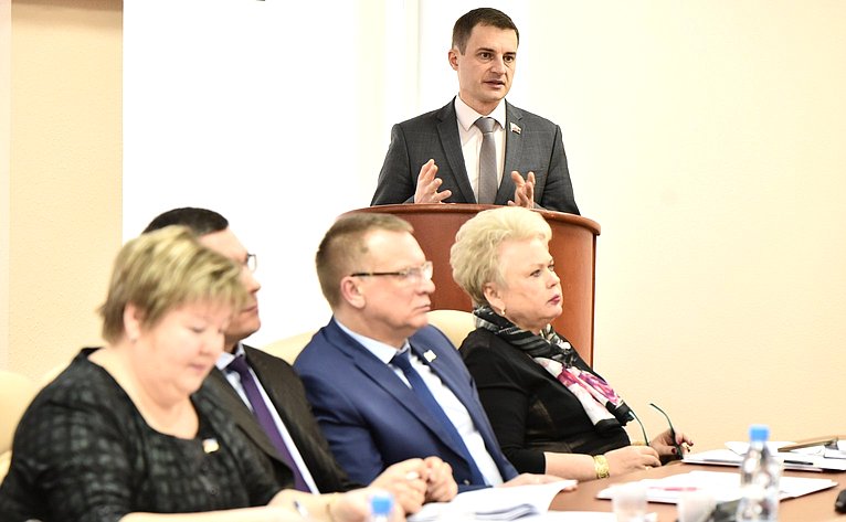 Дмитрий Шатохин выступил с докладом о своей деятельности в 2019 году на заседании Президиума Государственного Совета Республики Коми