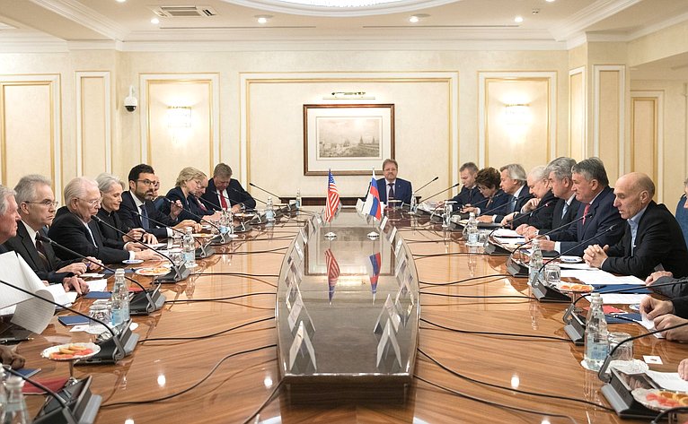 Встреча Ю. Воробьева с членами американской делегации-участниками группы «Дартмутский диалог»