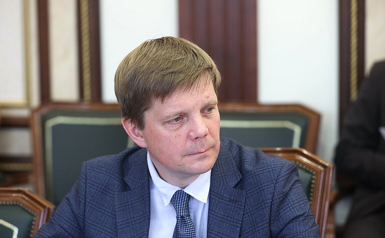 Круглый стол на тему «Сотрудничество Российской Федерации и Китайской Народной Республики как ключевой фактор стабильности в мировых делах»