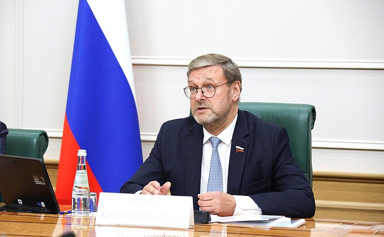 Константин Косачев