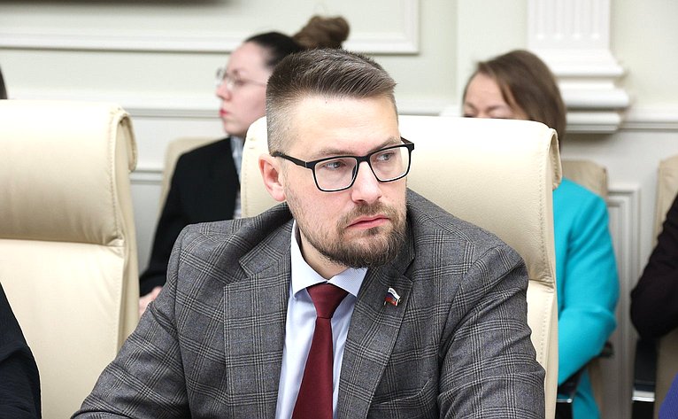 Руслан Смашнев