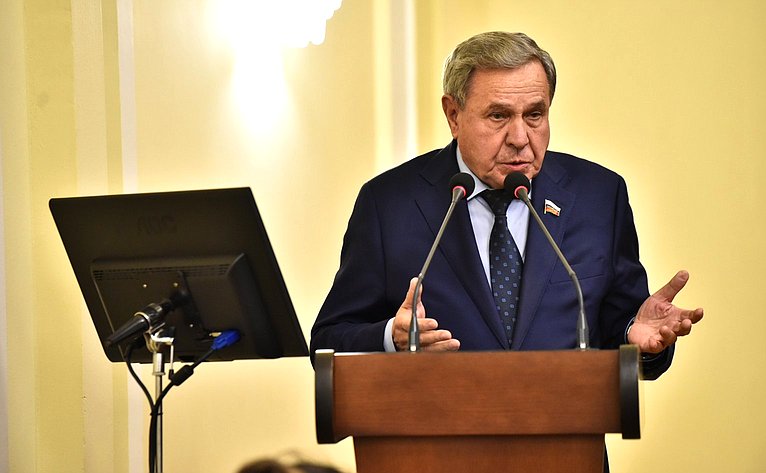 Владимир Городецкий