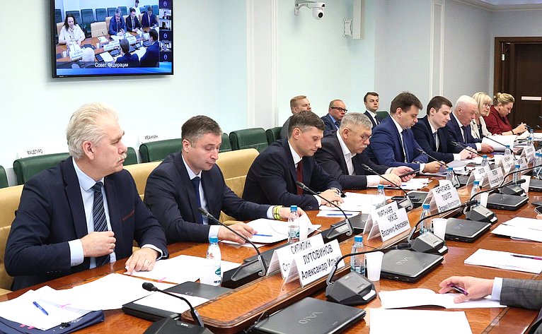 Совещание на тему «Использование потенциала Северного морского пути в современных условиях»