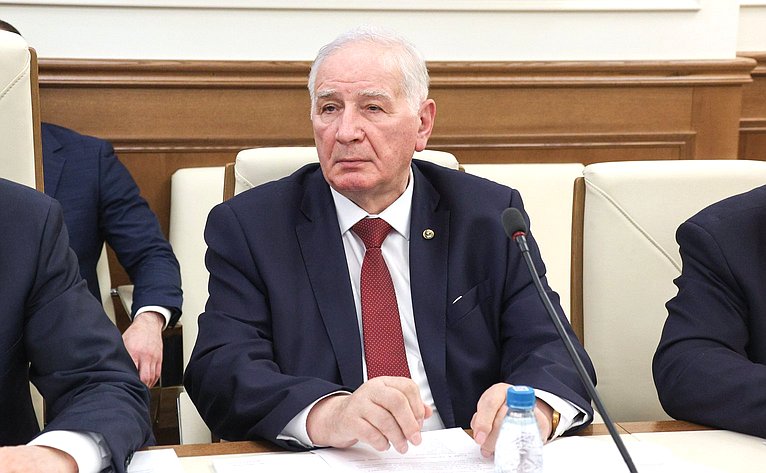 Круглый стол Комитета Совета Федерации по аграрно-продовольственной политике и природопользованию «Проблемы и перспективы развития мелиоративного комплекса Российской Федерации: законодательный аспект»
