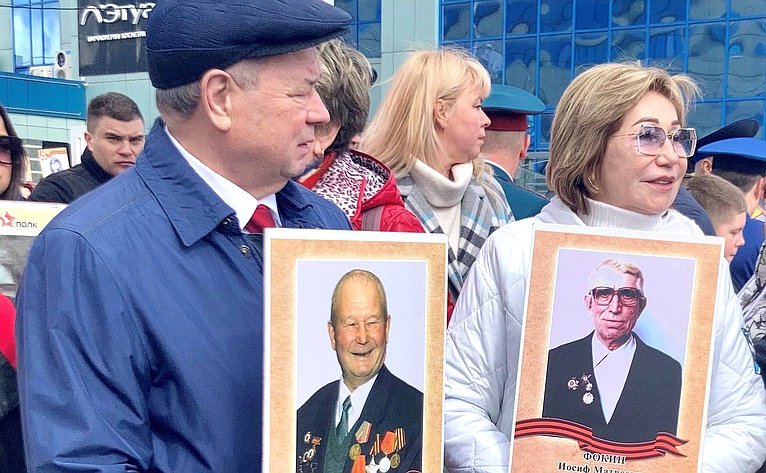 Анатолий Артамонов в Калуге принял участие в мероприятиях, посвященных Дню Победы