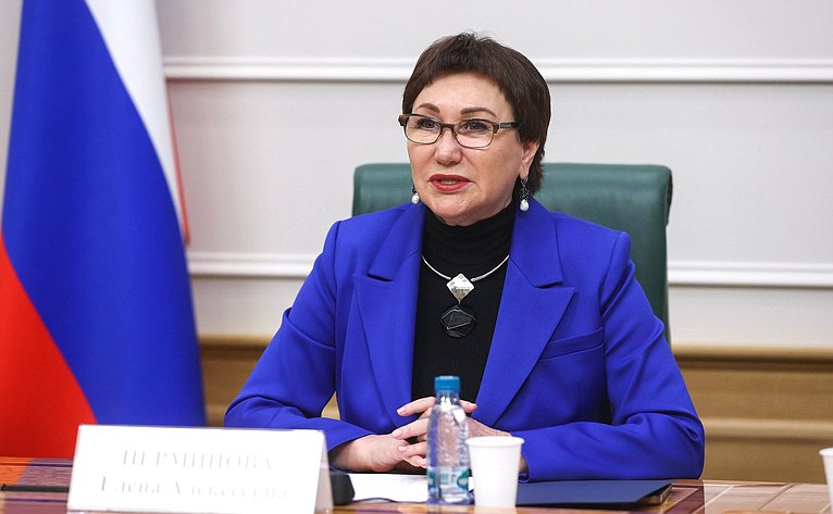 Елена Перминова