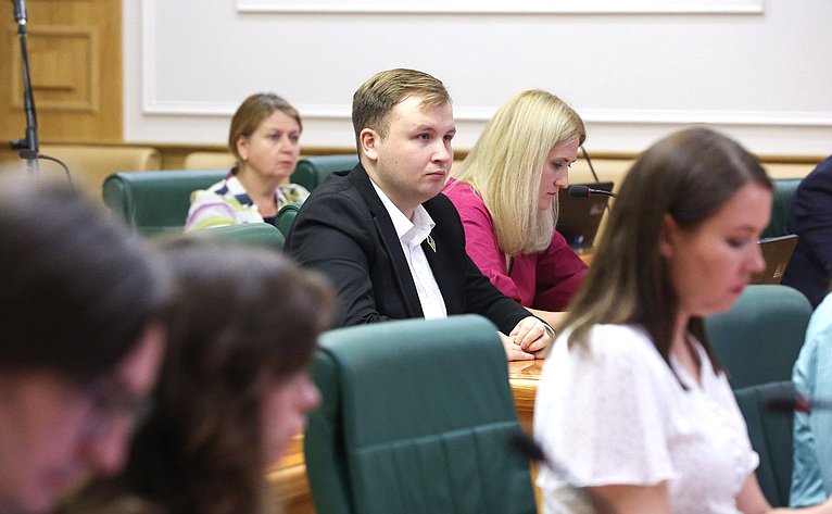 Пресс-конференция Председателя Совета Федерации Валентины Матвиенко по итогам весенней сессии 2025 года
