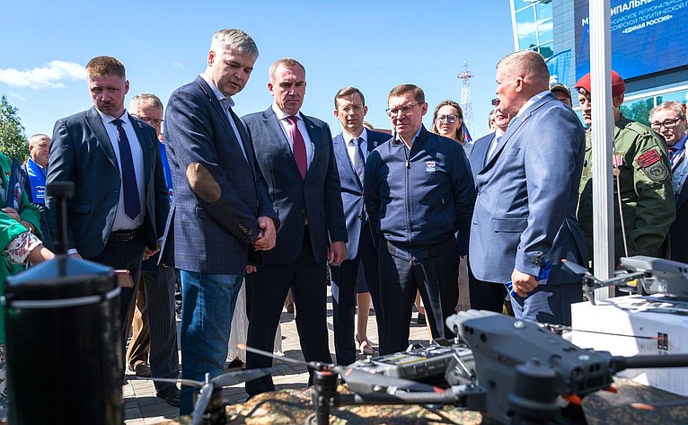 Командировка первого заместителя Председателя Совета Федерации Владимира Якушева в Ханты-Мансийский автономный округ – Югра