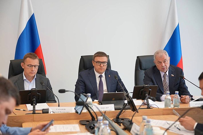 Председатель Комитета СФ по бюджету и финансовым рынкам Анатолий Артамонов принял участие в заседании комиссии Государственного Совета РФ по направлению «Экономика и финансы»