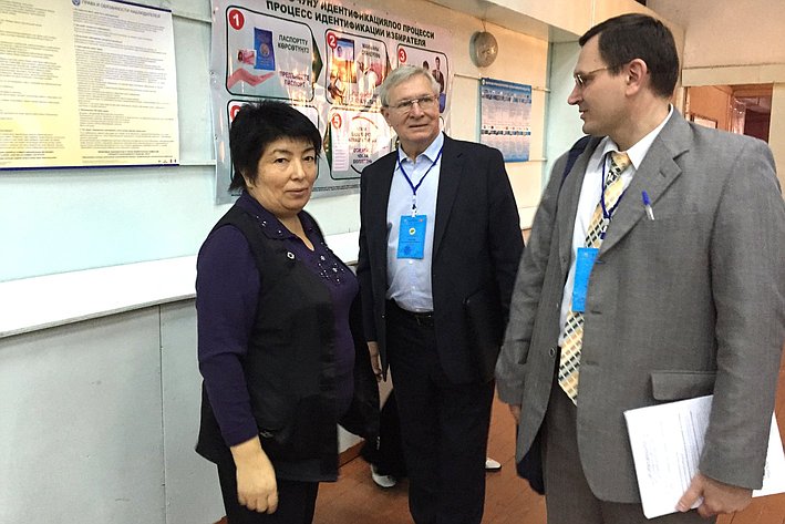 Члены Совета Федерации приняли участие в миссиях международных наблюдателей на парламентских выборах в Киргизии