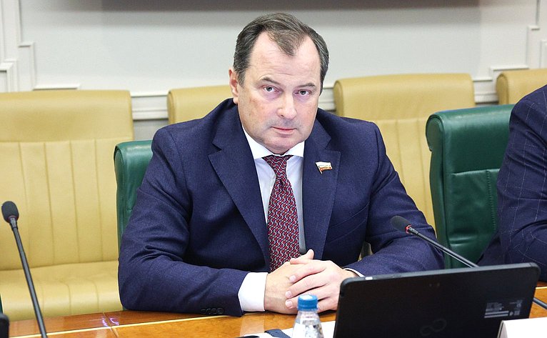 Юрий Федоров