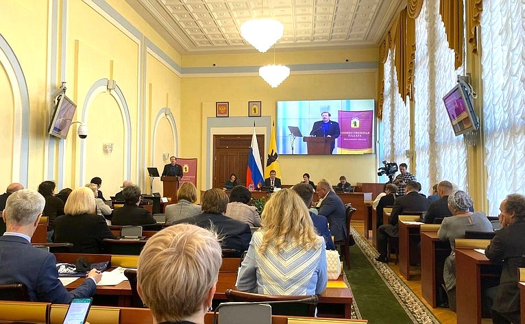 Александр Русаков принял участие в очередном пленарном заседании Общественной палаты региона