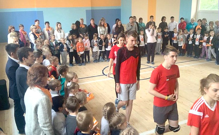 Открытие спортзала в школе № 12 г. Бакал Саткинского района