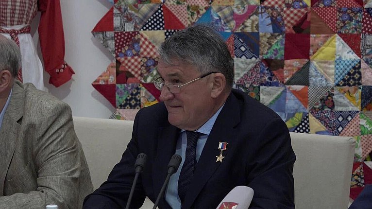 Юрий Воробьев