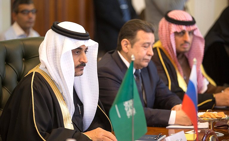 Встреча В. Матвиенко с заместителем Председателя Консультативного совета Королевства Саудовская Аравия Яхъей Абдуллой Ас-Самааном