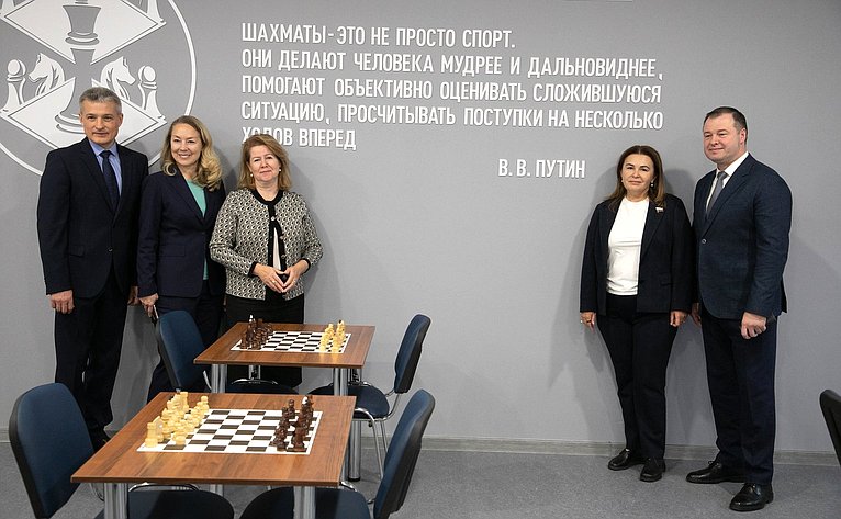 Сенаторы посетили Центр физкультурной и спортивной работы «Олимпия» Тюменского муниципального района