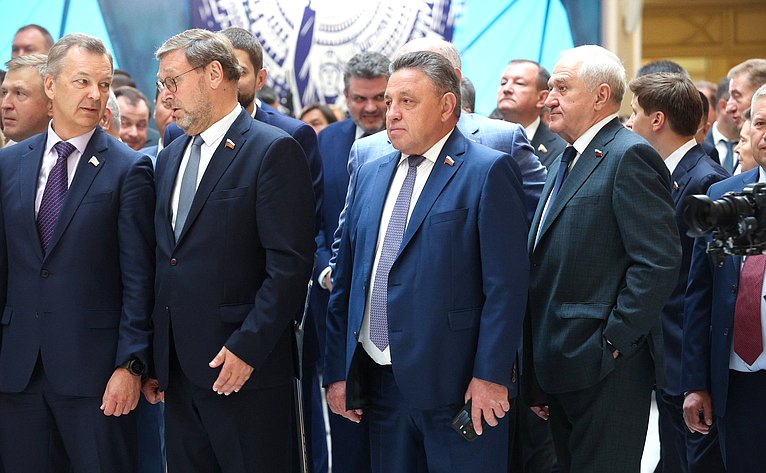 Открытие в Совете Федерации выставки Министерства энергетики РФ «Векторы развития энергетики — импульс для будущего России»