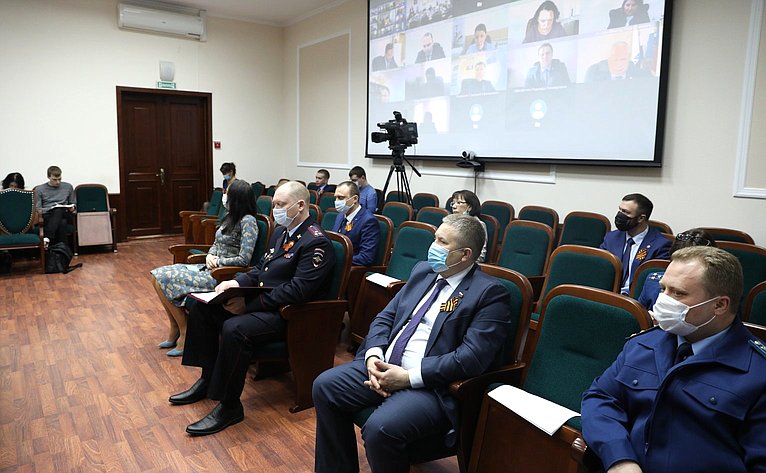 Денис Гусев принял участие в работе 35-й сессии Собрания депутатов Ненецкого автономного округа