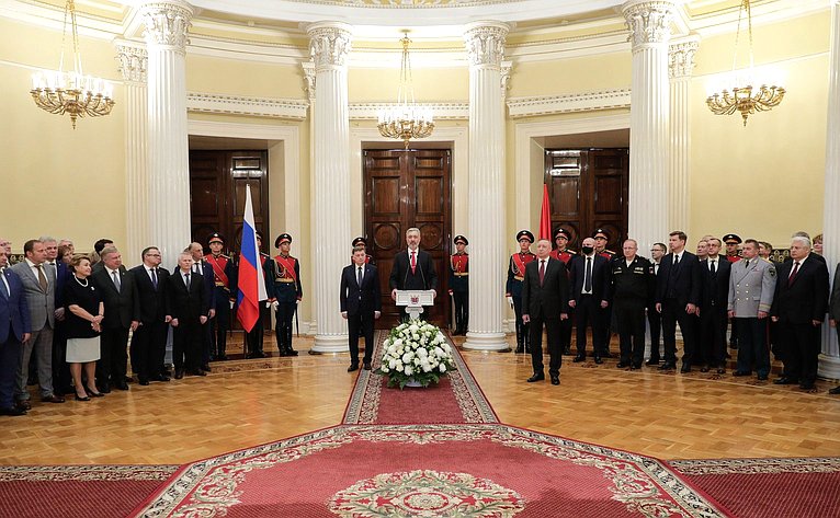 Церемония вручения знаков Почетным гражданам Санкт-Петербурга