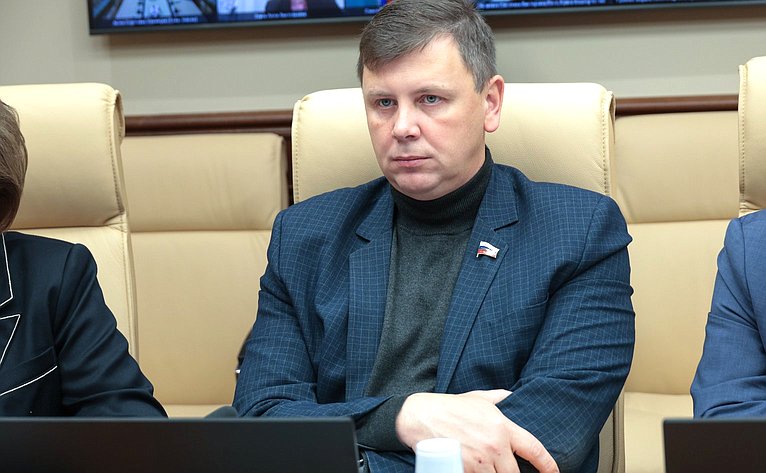 Артем Малащенков