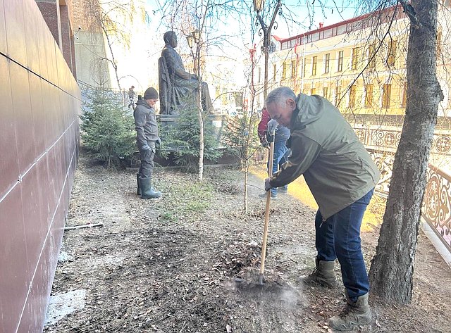Сахамин Афанасьев принял участие во Всероссийском субботнике