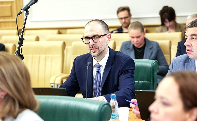 Расширенное заседание Комитета СФ по федеративному устройству, региональной политике, местному самоуправлению и делам Севера (в рамках Дней Чукотского автономного округа в Совете Федерации)