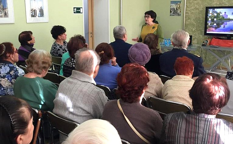 Людмила Талабаева провела встречу с представителями старшего поколения, членами Союза пенсионеров Первомайского района Владивостока